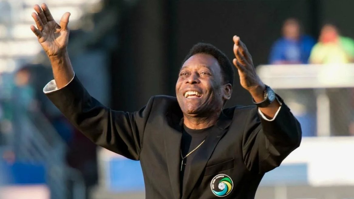 Pele později vtipkoval, že ani nevěděl, že jeho jméno v nějakém