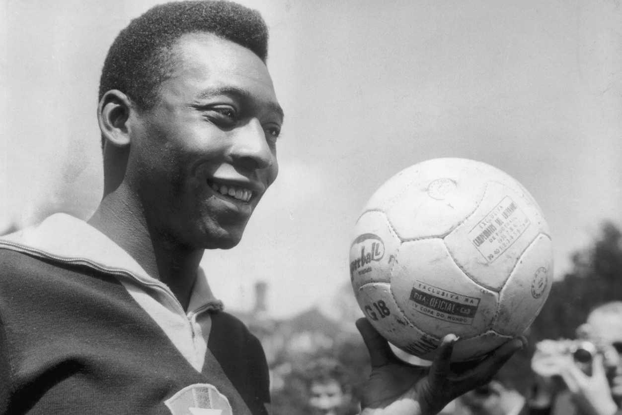 Pelé, který svými výkony umlčel pochybovače, i Vinícius dokazuje, že velikost není jen o talentu, ale o duševní síle
