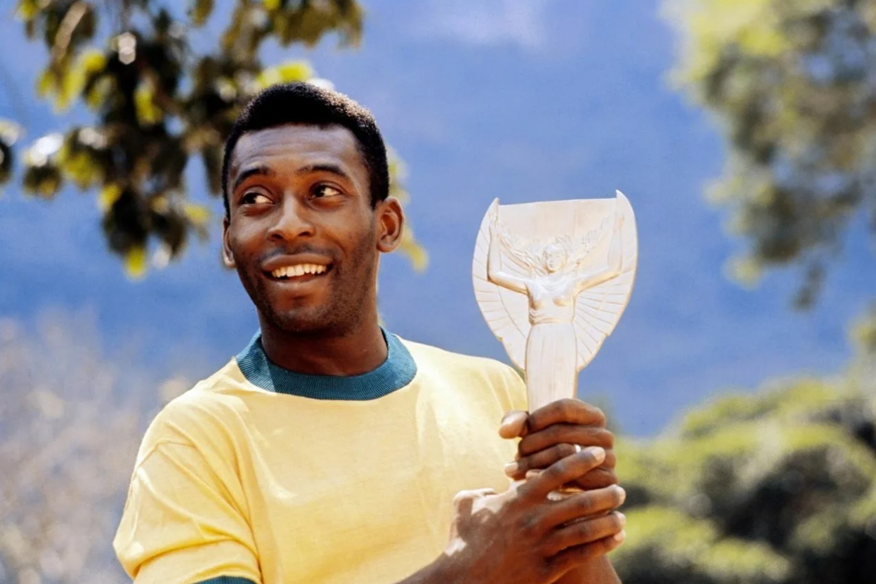 Pelé nikdy nebyl jen talentovaný hráč – byl umělcem, když na tom nejvíce záleželo
